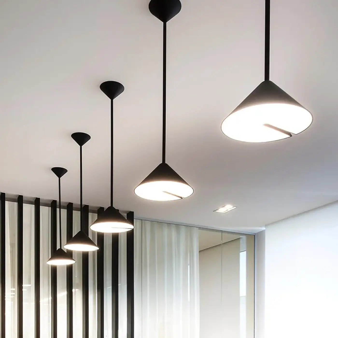 Luminaire Plafonnier | LAVIKA