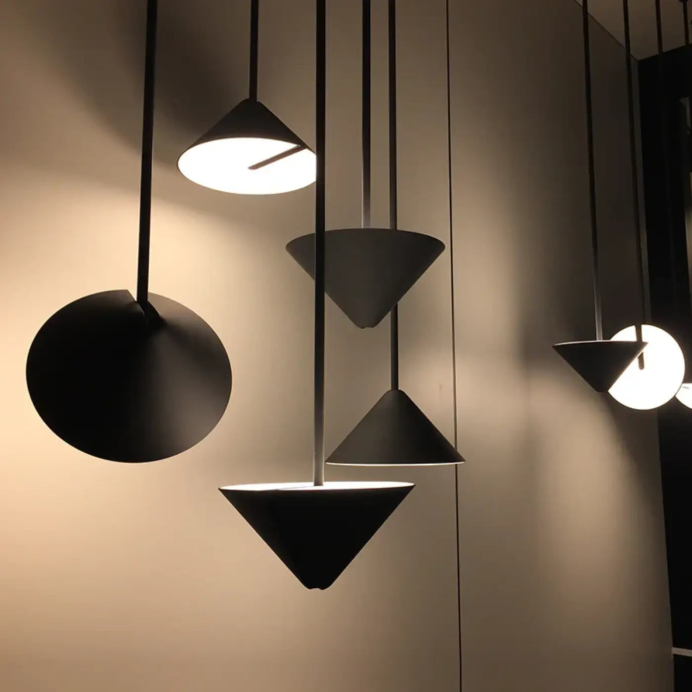 Luminaire Plafonnier | LAVIKA
